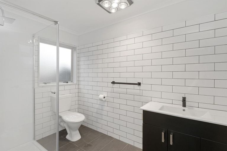 Photo of property in 27 Aston Drive, Waimairi Beach, Christchurch, 8083