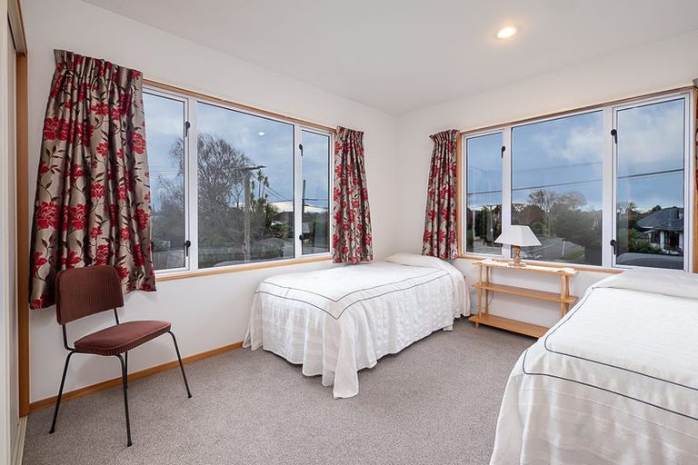 Photo of property in 68 Balrudry Street, Avonhead, Christchurch, 8042