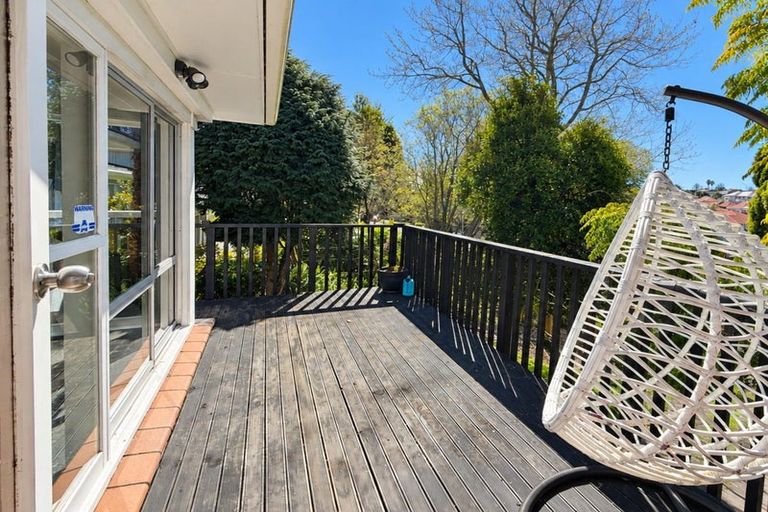 Photo of property in 23 Mirrabooka Avenue, Botany Downs, Auckland, 2010