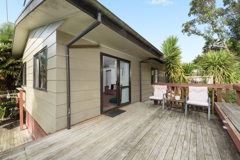 Photo of property in 35b Esmeralda Street, Welcome Bay, Tauranga, 3112