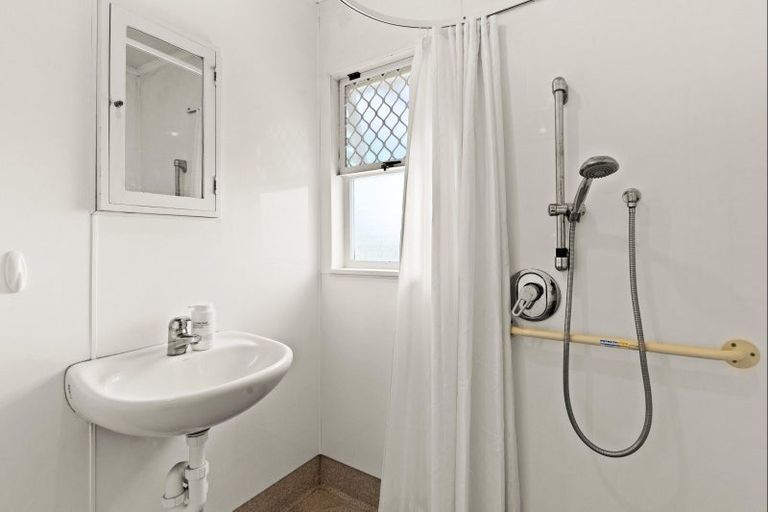 Photo of property in 5 Ashcroft Street, Pirimai, Napier, 4112