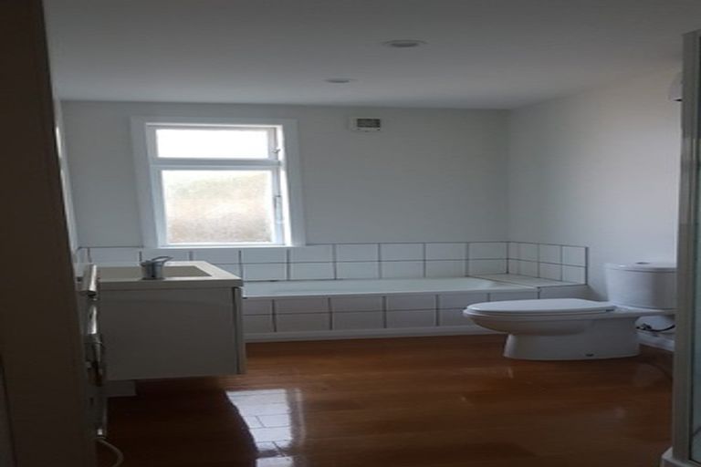 Photo of property in 102 Eden Street, Oamaru, 9400