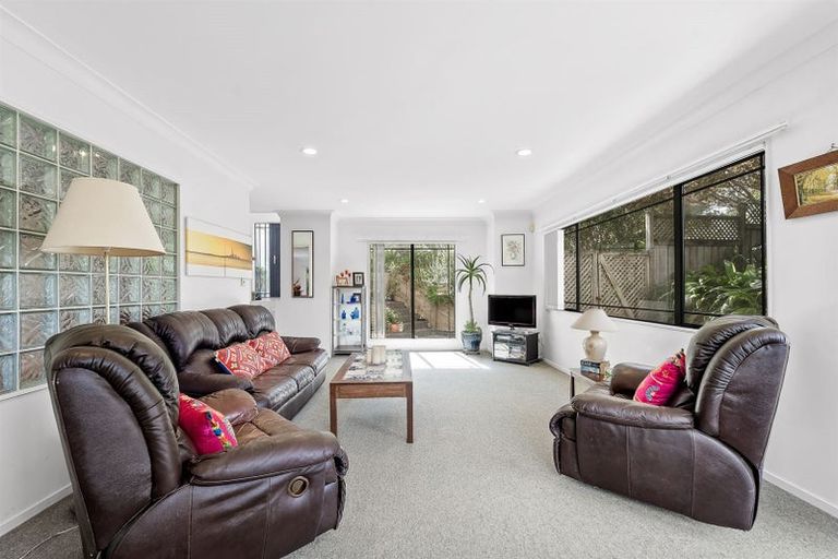 Photo of property in 3 Cashel Place, Torbay, Auckland, 0630