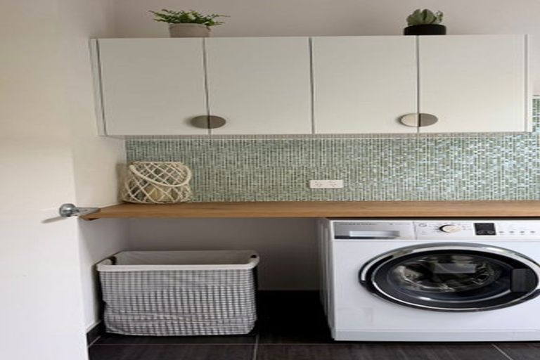 Photo of property in 72 Waikite Road, Welcome Bay, Tauranga, 3112