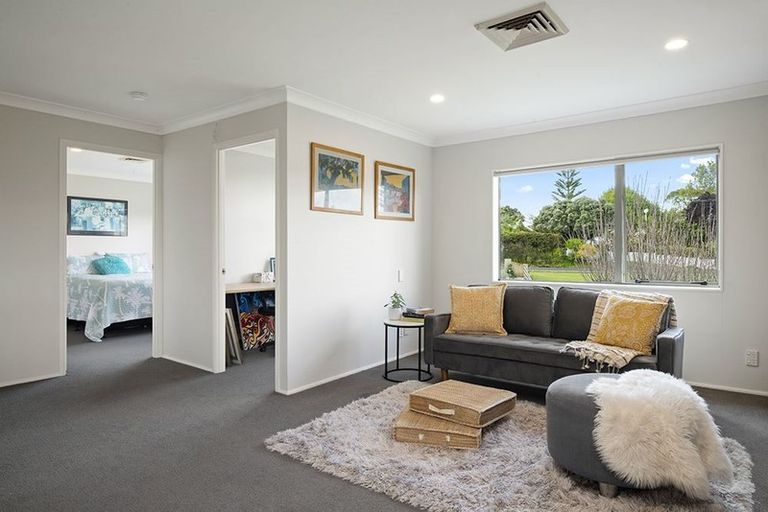 Photo of property in 114 Colombo Road, Waiuku, 2123