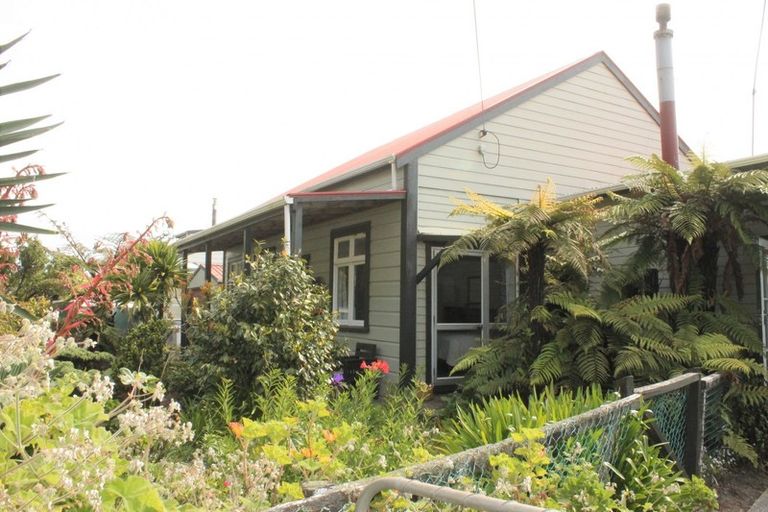 Photo of property in 140 Torea Street, Granity, 7823