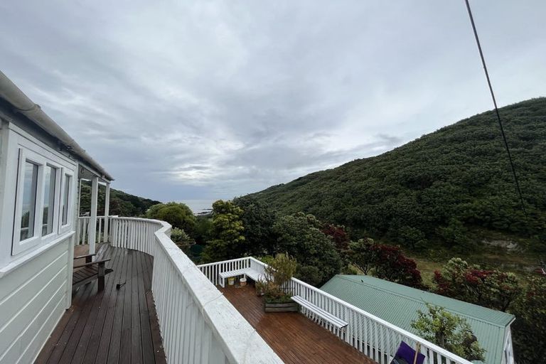 Photo of property in 143 Houghton Bay Road, Houghton Bay, Wellington, 6023
