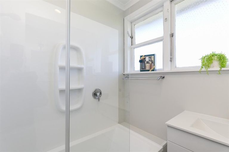 Photo of property in 4 Paenui Street, Titahi Bay, Porirua, 5022