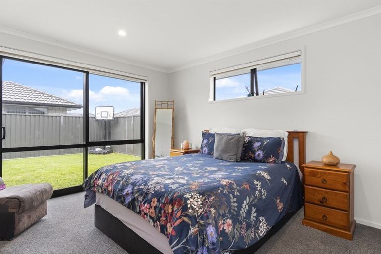 Photo of property in 31 Te Ranga Memorial Drive, Pyes Pa, Tauranga, 3112
