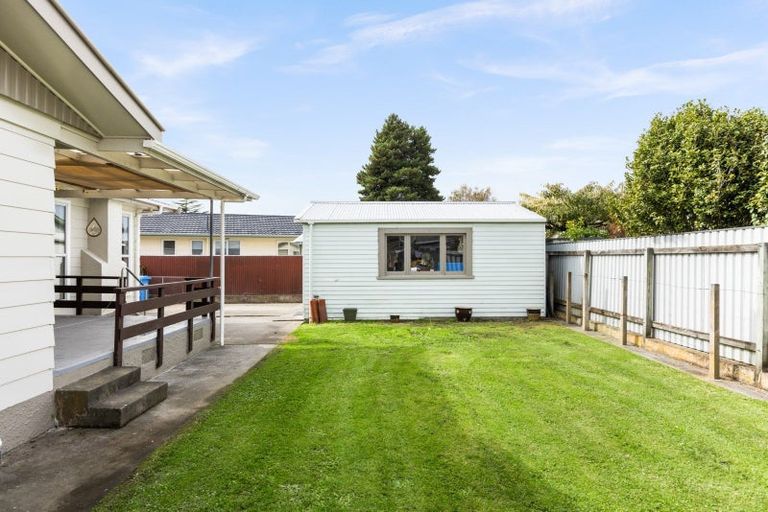 Photo of property in 23 Mangarau Crescent, Havelock North, 4130