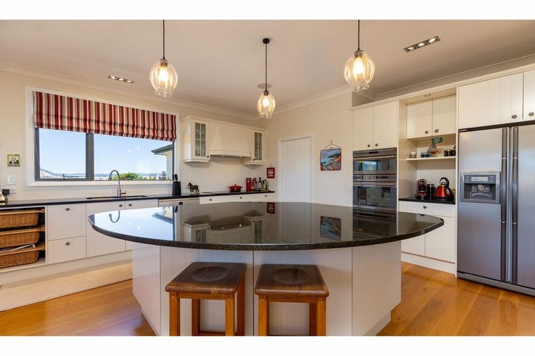 Photo of property in 164 Totara View Road, Wakefield, 7095