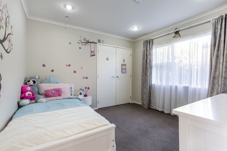 Photo of property in 74 Omana Avenue, Shelly Beach, Helensville, 0874