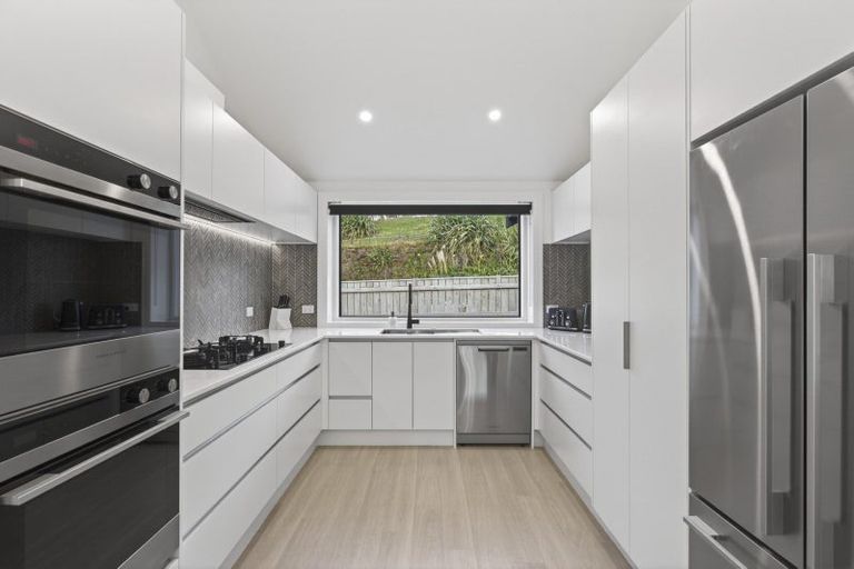 Photo of property in 105 Parklands Avenue, Bell Block, New Plymouth, 4312