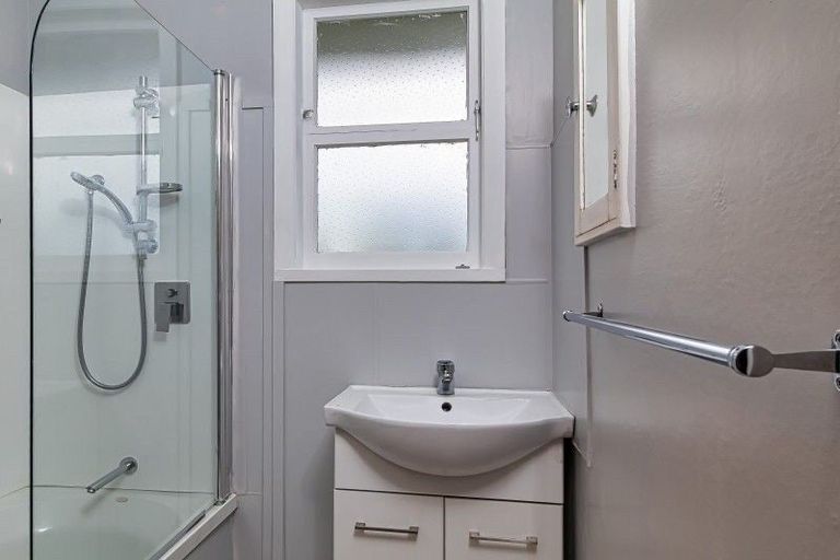 Photo of property in 47a Geddis Avenue, Maraenui, Napier, 4110