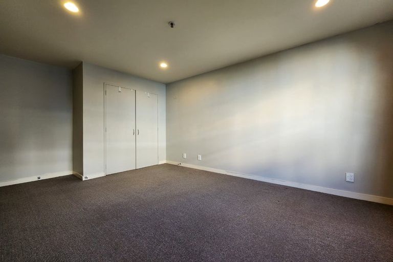 Photo of property in 199 Tasman Street, Mount Cook, Wellington, 6021