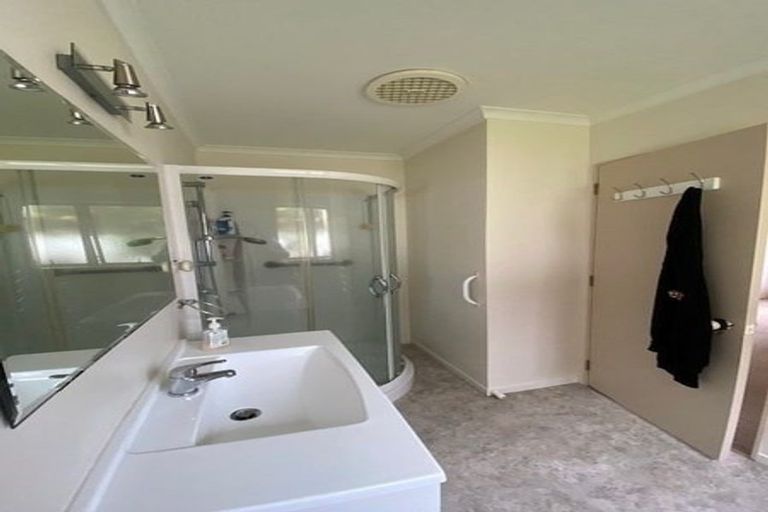 Photo of property in 4 Knightsbridge Place, Bethlehem, Tauranga, 3110
