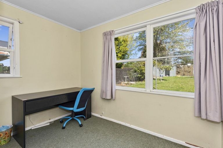 Photo of property in 17 Morris Road, Hillcrest, Hamilton, 3216