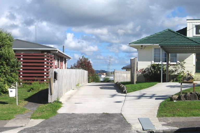 Photo of property in 24 Kotuku Street, Te Atatu Peninsula, Auckland, 0610
