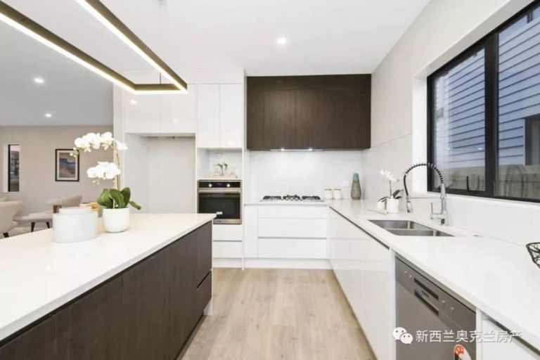 Photo of property in 17 Sapwood Crescent, Takanini, 2110