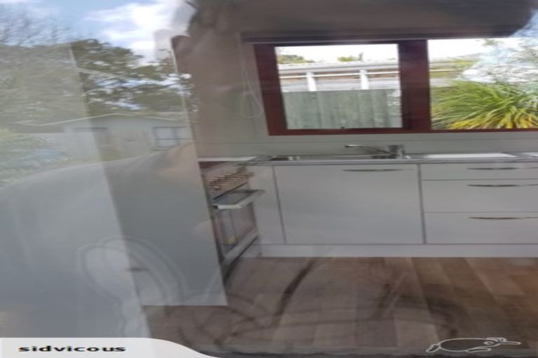 Photo of property in 6 Coey Place, Glen Eden, Auckland, 0602