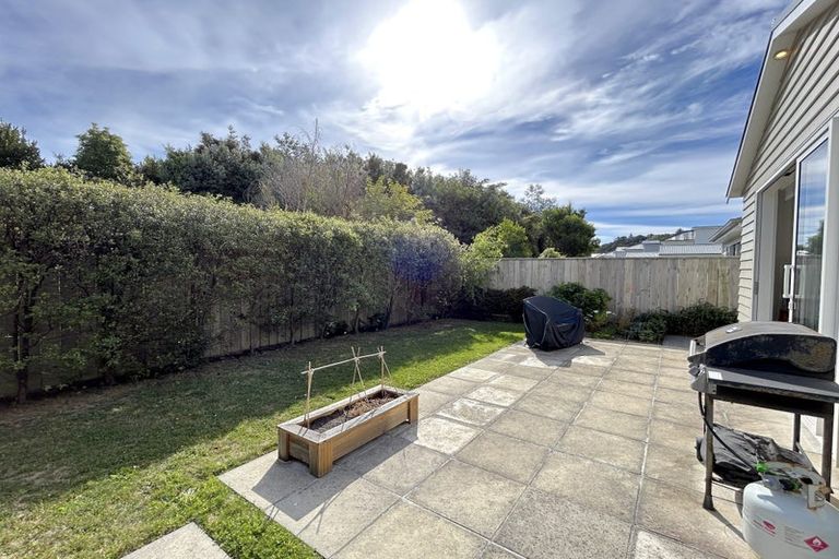 Photo of property in 30 Glide Lane, Whitby, Porirua, 5024