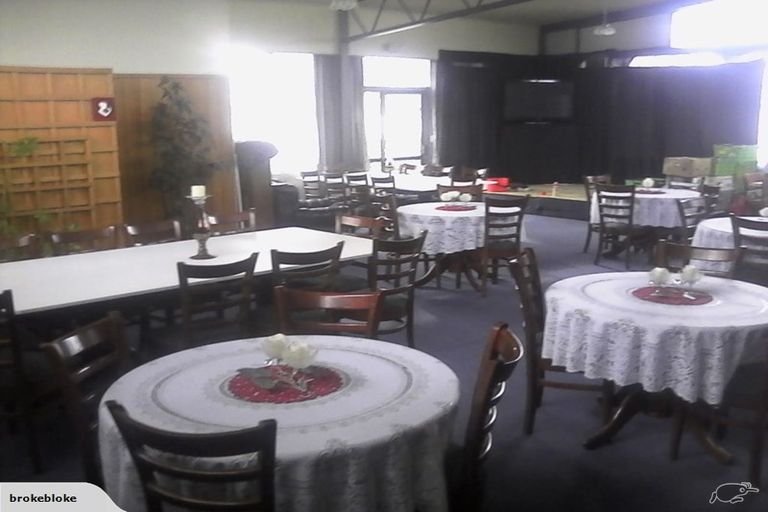 Photo of property in 38 Mccaughan Street, Browns, Winton, 9781