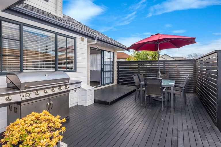 Photo of property in 8 Highgate Place, Somerville, Auckland, 2014