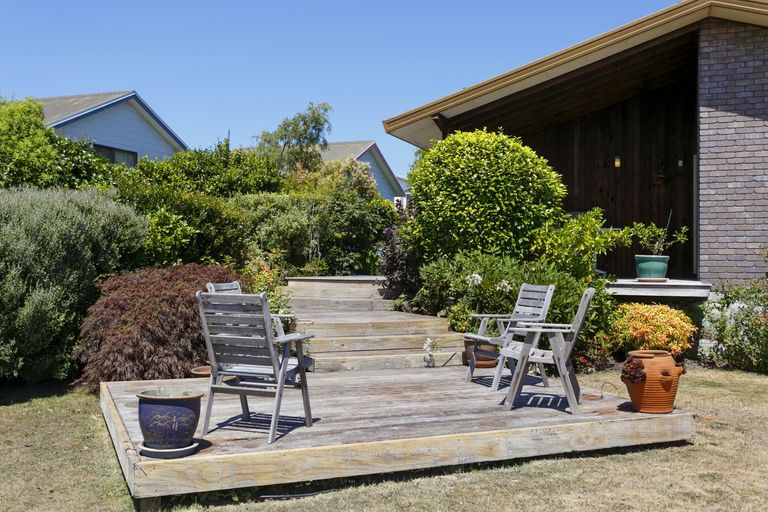 Photo of property in 20 Golders Place, Richmond Heights, Taupo, 3330