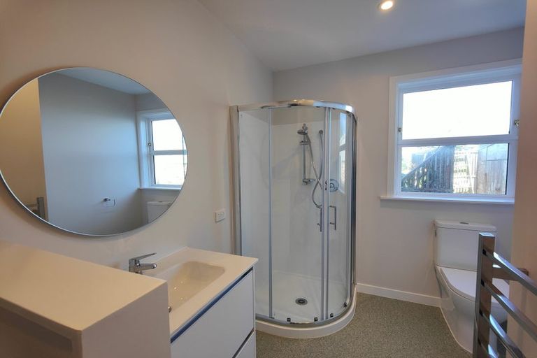Photo of property in 1 Milne Terrace, Island Bay, Wellington, 6023