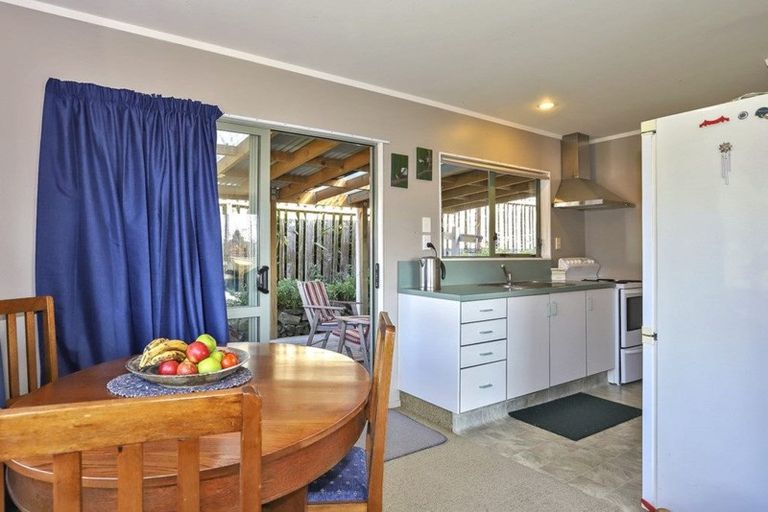 Photo of property in 21b Dingadee Street, Welcome Bay, Tauranga, 3112