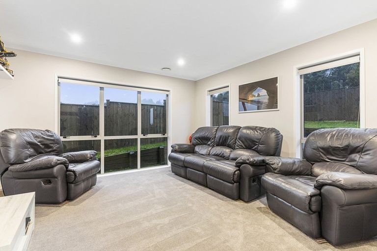 Photo of property in 37d Helenvale Crescent, Pokeno, 2402
