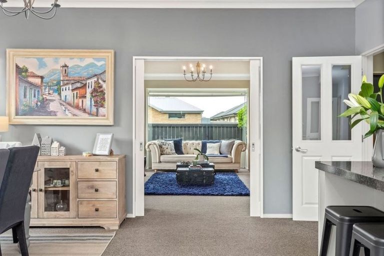 Photo of property in 15 Somerville Crescent, Aidanfield, Christchurch, 8025