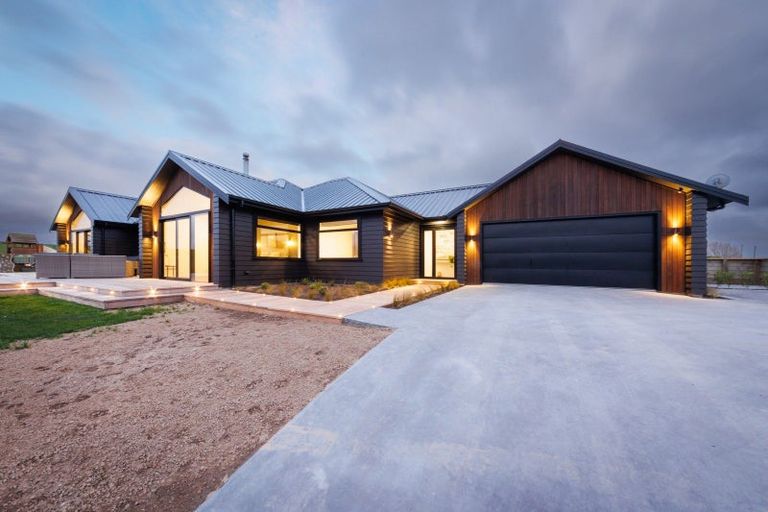 Photo of property in 10 Beechwood Road, Feilding, 4779