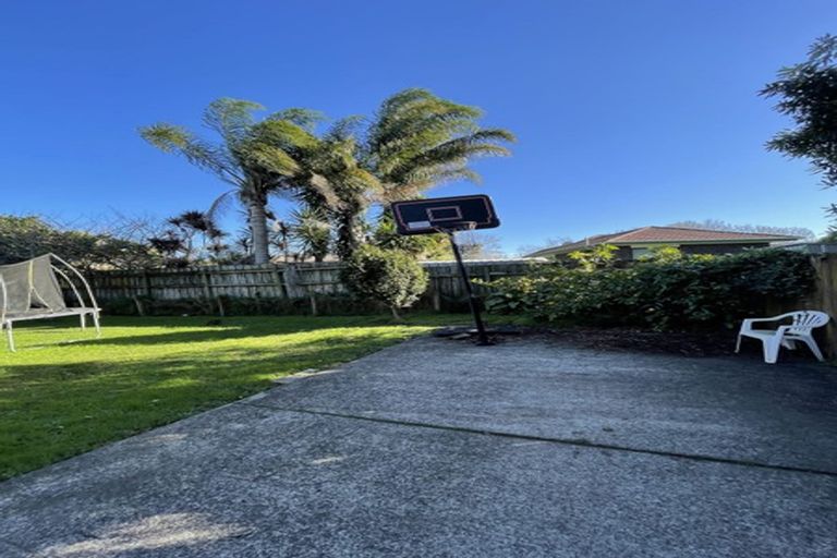 Photo of property in 3 Fortunes Road, Half Moon Bay, Auckland, 2012