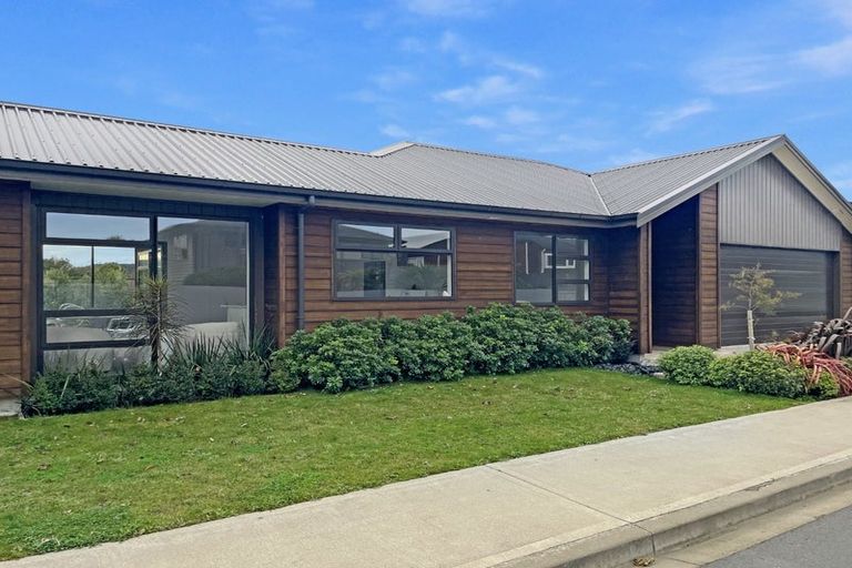 Photo of property in 12 Te Ara O Motutawa, Avalon, Lower Hutt, 5011
