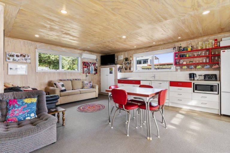 Photo of property in 107b Esplanade Drive, Whangamata, 3620