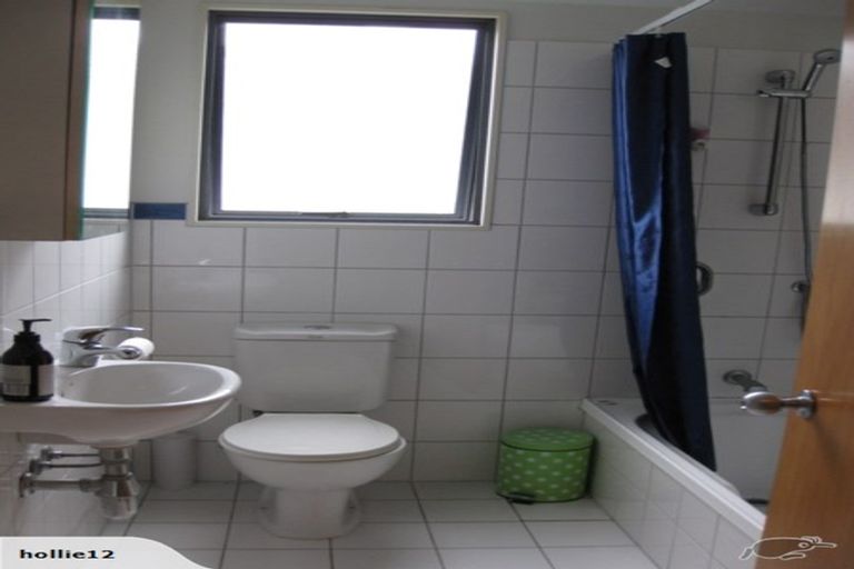 Photo of property in 4 Oakford Close, Riccarton, Christchurch, 8011