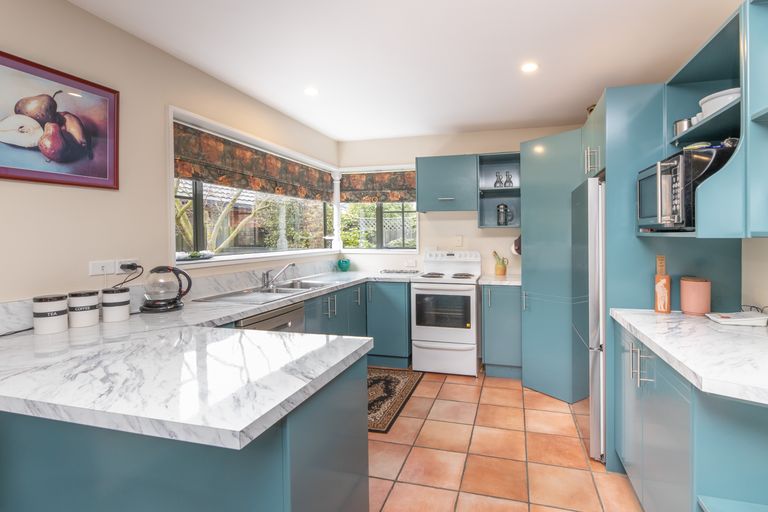 Photo of property in 46a Division Street, Riccarton, Christchurch, 8041