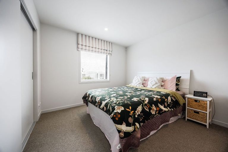 Photo of property in 34 Walter Merton Road, Hobsonville, Auckland, 0616