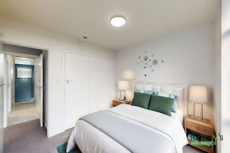 Photo of property in 23uc7 Rangitane Street, Maupuia, Wellington, 6022