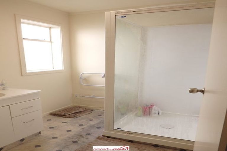 Photo of property in 126 Harbour Terrace, North Dunedin, Dunedin, 9016