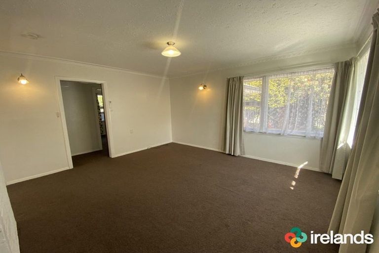 Photo of property in 10 Bevington Street, Avonhead, Christchurch, 8042