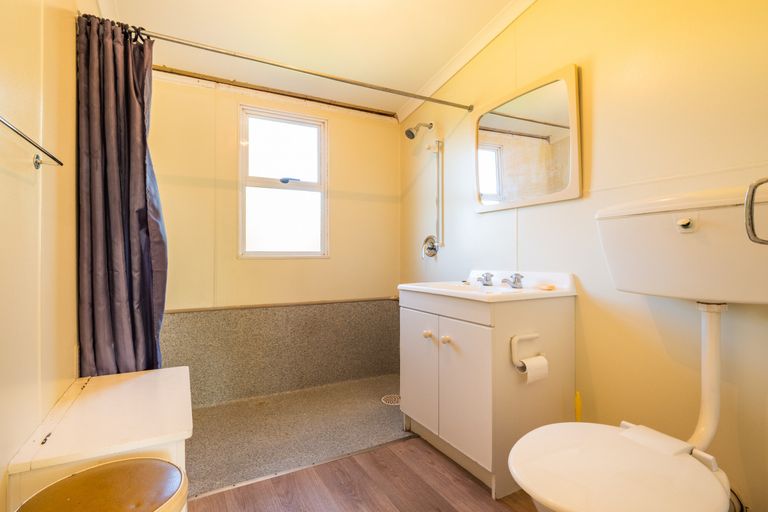 Photo of property in 27 Binnie Street, Abbotsford, Dunedin, 9018