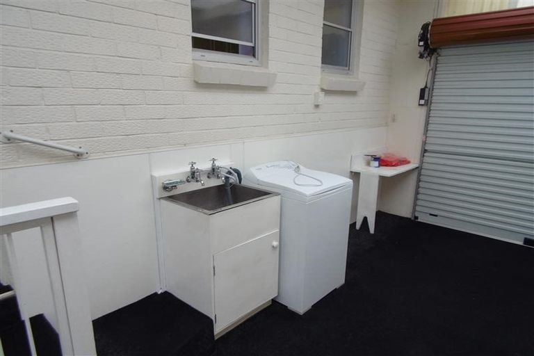 Photo of property in 42a Sackville Street, Fitzroy, New Plymouth, 4312