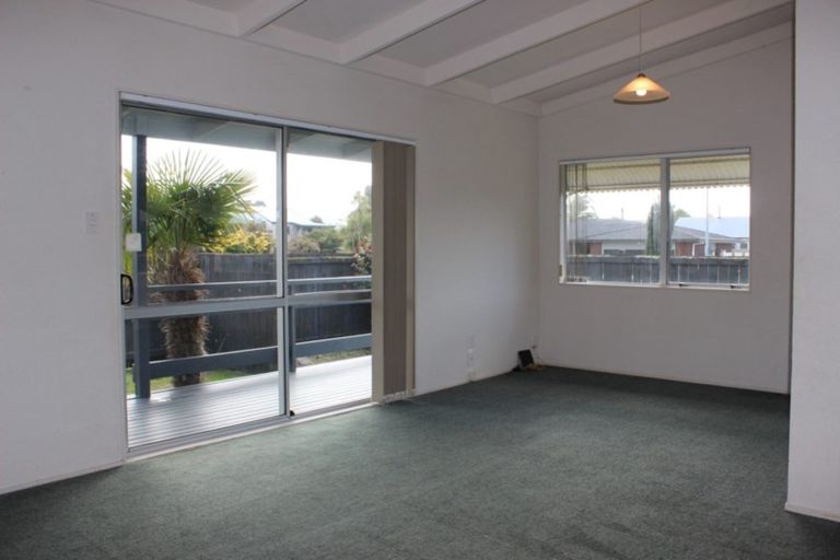 Photo of property in 194 Dickson Road, Papamoa Beach, Papamoa, 3118