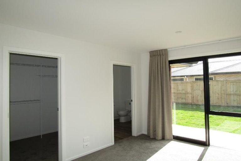 Photo of property in 13 Harakeke Drive, Wharewaka, Taupo, 3330