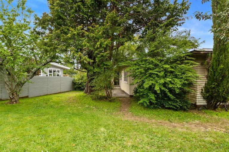 Photo of property in 17 Park Road, Western Heights, Rotorua, 3015