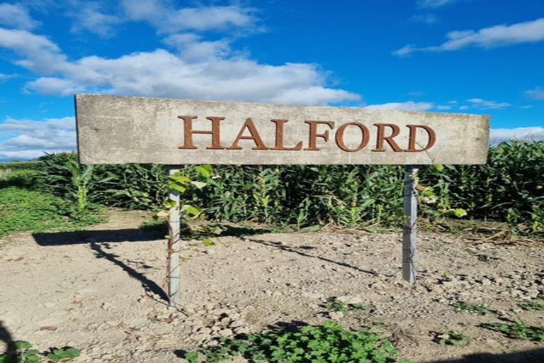 Photo of property in 247 Mahaki Road, Dyerville, Martinborough, 5781