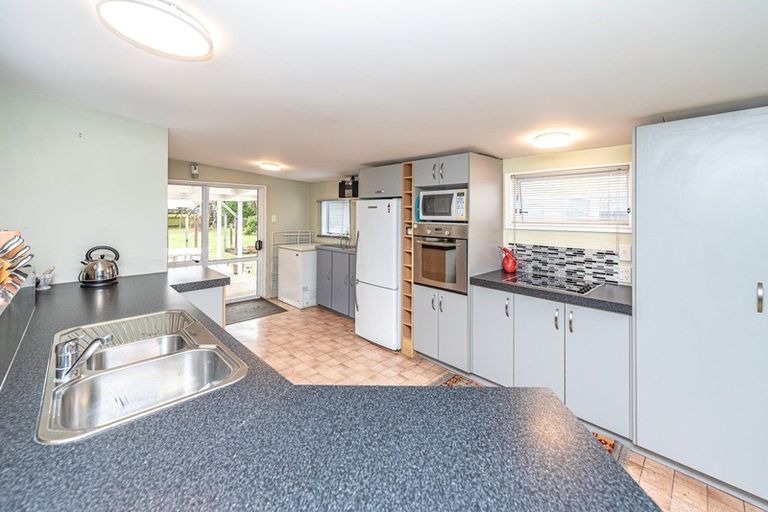 Photo of property in 12 Stewart Street, Aramoho, Whanganui, 4500