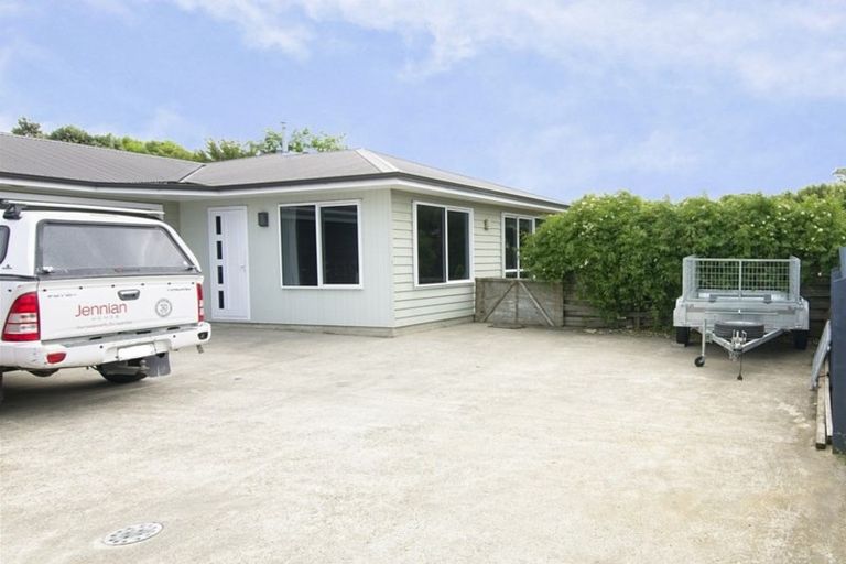 Photo of property in 24 Peel Street, Westport, 7825